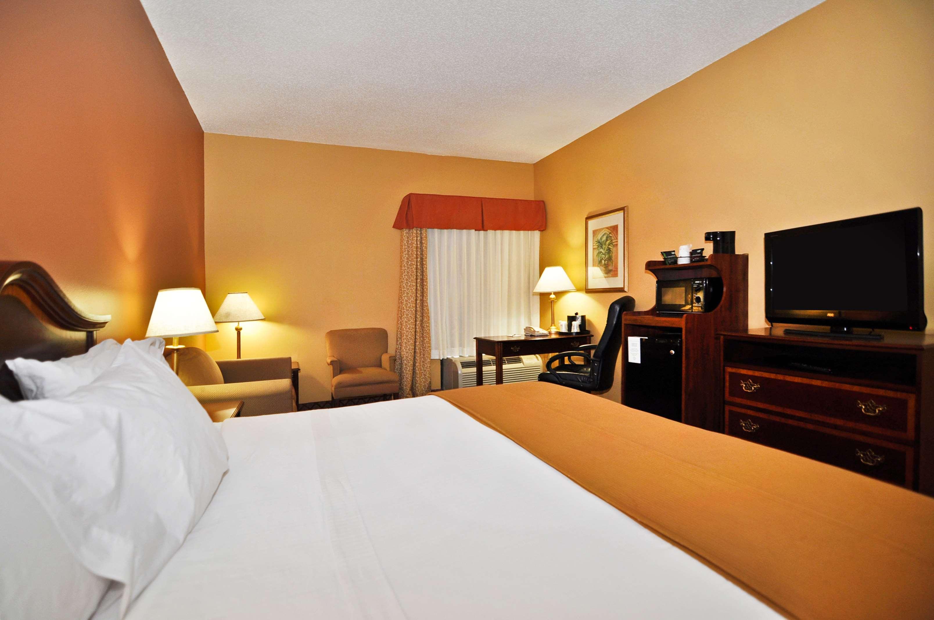 Best Western Plus Madison Hotel Kamer foto